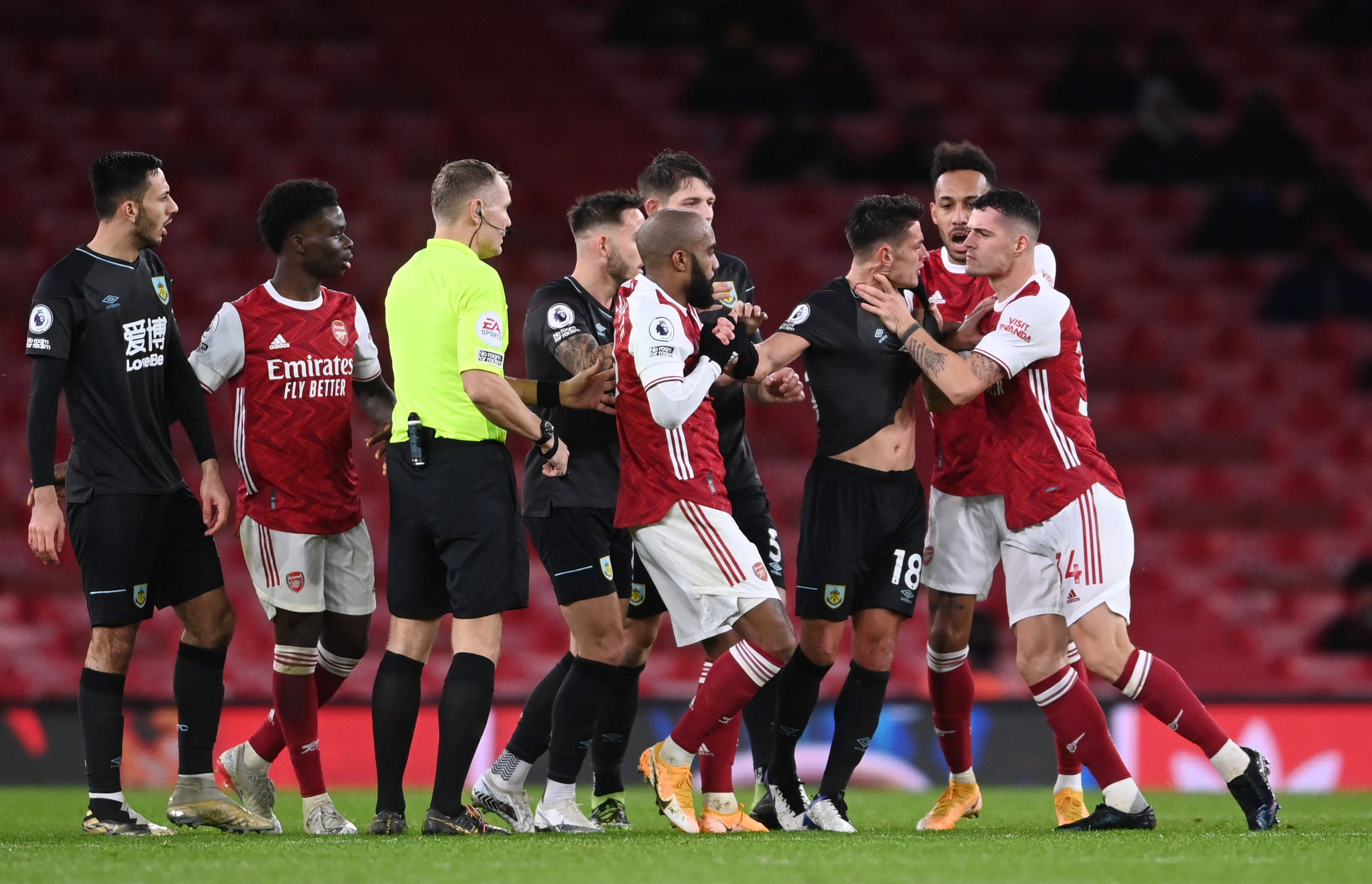 篮板回收 篮板回收